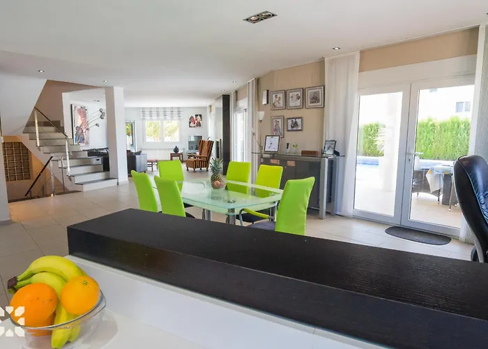 Esplendida By Abahana Villa